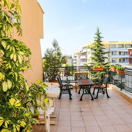 Family Deykin 2* Sunny Beach