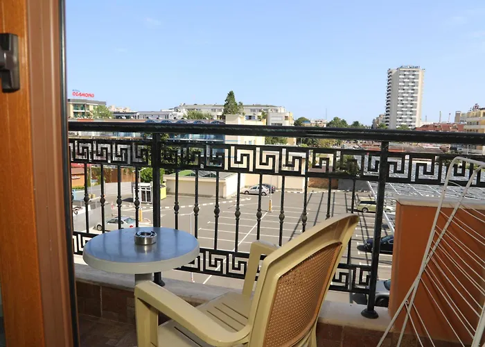 Family Deykin Otel 2*