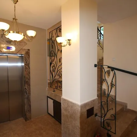 Family Deykin 2* Slantchev Briag