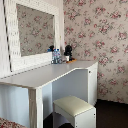 Family Deykin Slăntjev Brjag