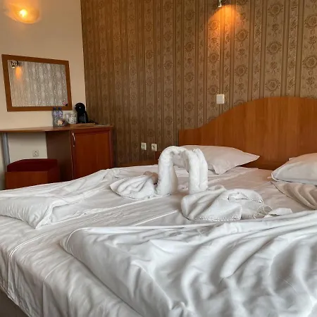 Family Deykin Hotell