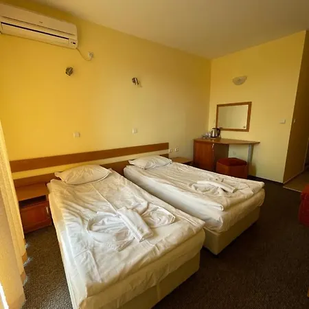 Hotell Family Deykin 2*