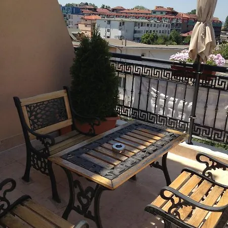 Hotell Family Deykin Slăntjev Brjag