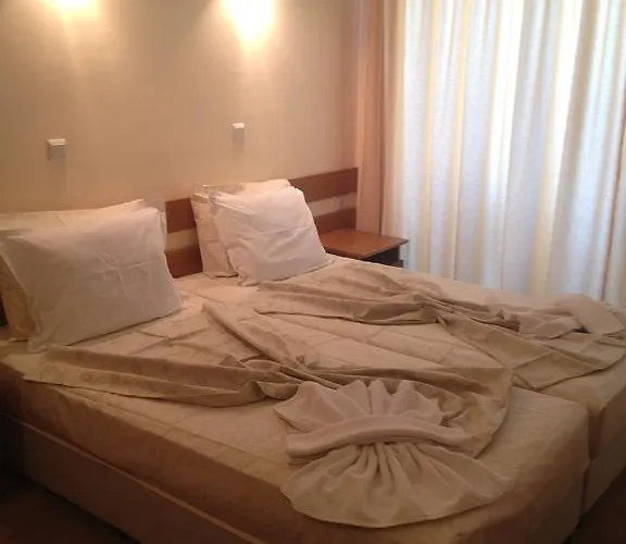 Family Deykin Hotel 2*