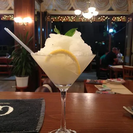 酒店 Family Deykin